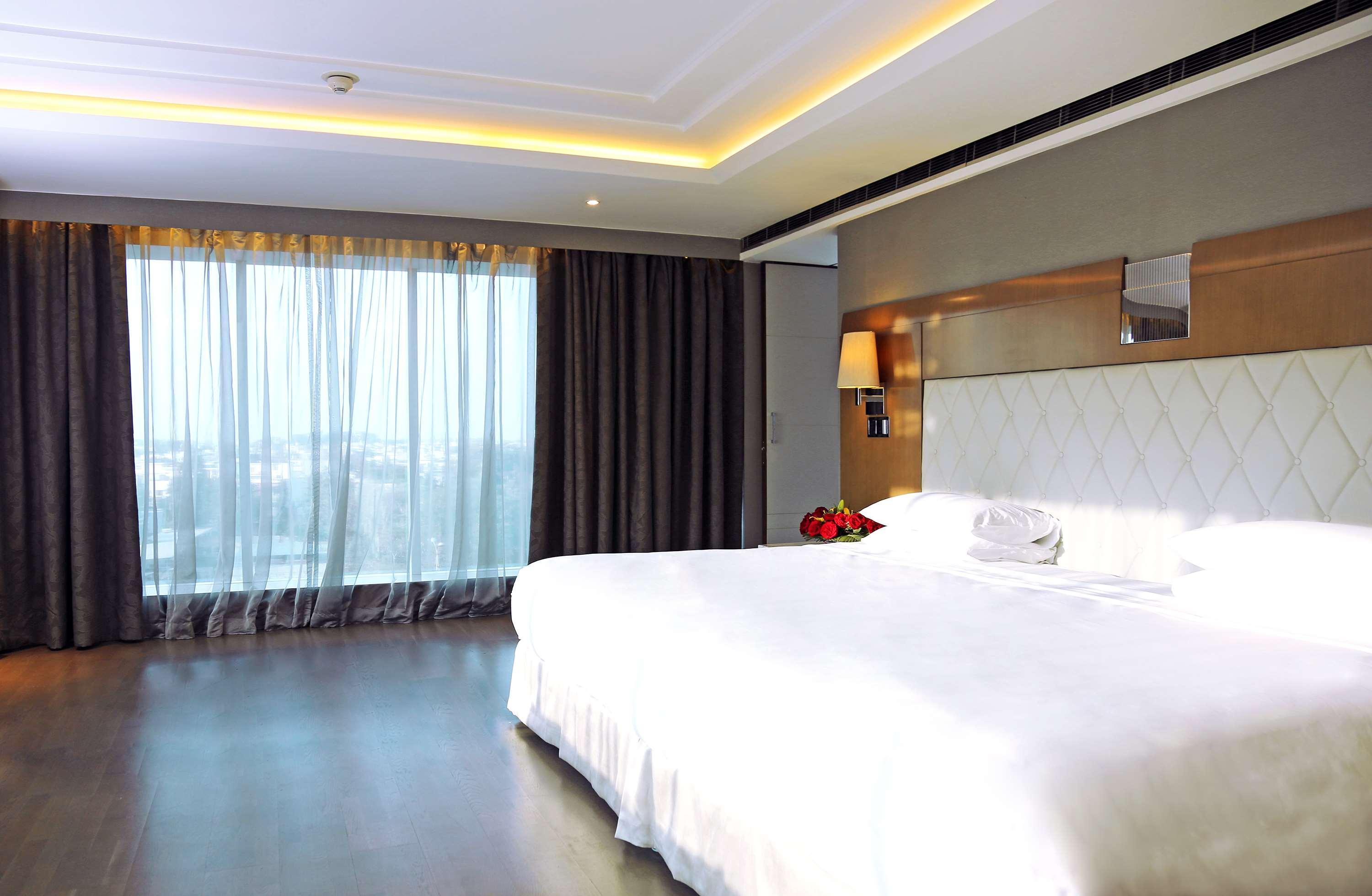 Hyatt Regency Ludhiana Otel Dış mekan fotoğraf